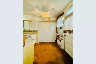 1842 Schieffelin Avenue #TWN, Bronx, NY 10466 - Photo 14