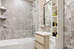 256 N 9th St, New York City, NY 11211 - Photo 10