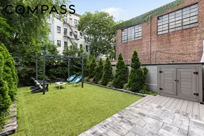 256 N 9th Street #1A, New York City, NY 11211 - Photo 4