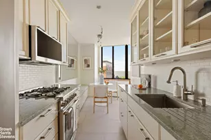 380 Rector Pl, New York City, NY 10280 - Photo 4