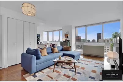 235 E 55th Street #PHC, New York, NY 10022 - Photo 2