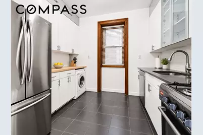 7 W 92nd Street #3A, New York City, NY 10025 - Photo 2
