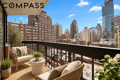 330 E 75th Street #8C, New York City, NY 10021 - Photo 2
