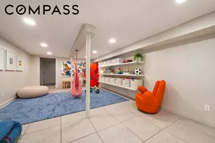 575A Leonard St, Brooklyn, NY 11222 - Photo 16