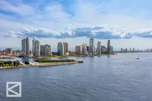 450 E 52nd St, New York City, NY 10022 - Photo 26