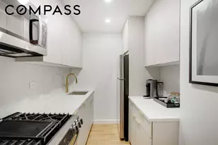 425 E 63rd St, New York City, NY 10065 - Photo 4