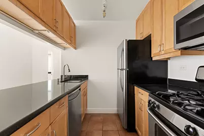 377 Rector Place #15C, New York, NY 10280 - Photo 6