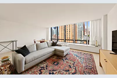 860 United Nations Plaza #14D, New York City, NY 10017 - Photo 2