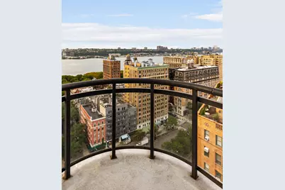 272 W 107th Street #PHB, New York City, NY 10025 - Photo 8