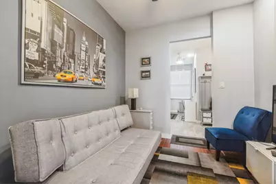163 Greenpoint Avenue, New York City, NY 11222 - Photo 4