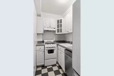 408 W 57th Street #6G, New York, NY 10019 - Photo 8