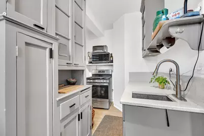 50 W 106th Street #8B, New York, NY 10025 - Photo 2
