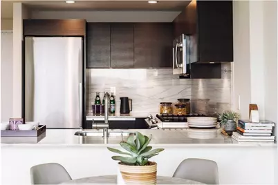 315 W 33rd Street #14H, New York, NY 10001 - Photo 2