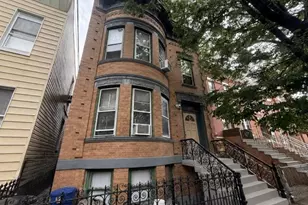 14-28 30th Dr, New York City, NY 11102 - Photo 2