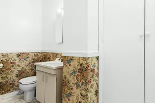 305 E 24th St, New York City, NY 10010 - Photo 18
