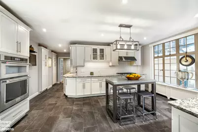 160 E 72nd Street #2AB, New York, NY 10021 - Photo 10