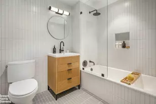 111 Montgomery St, New York City, NY 11215 - Photo 12