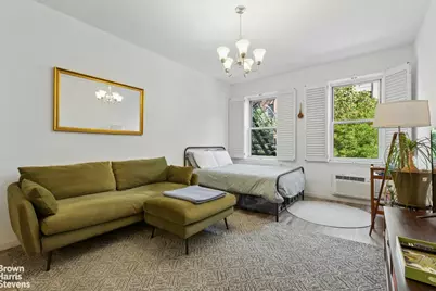 330 E 83rd Street #2G, New York City, NY 10028 - Photo 4