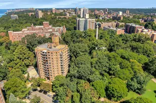 735 Kappock St, New York City, NY 10463 - Photo 40