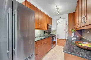 735 Kappock St, New York City, NY 10463 - Photo 10