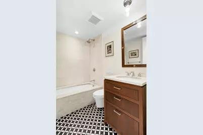 808 Broadway #PHB, New York, NY 10003 - Photo 12