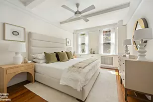 11 W 69th St, New York City, NY 10023 - Photo 4