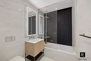 215 W 28th St, New York City, NY 10001 - Photo 4