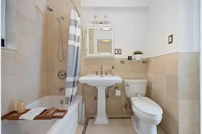 136 W 75th Street #3C, New York, NY 10023 - Photo 8