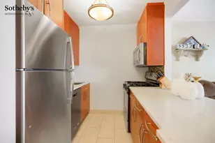 330 E 75th St, New York City, NY 10021 - Photo 4