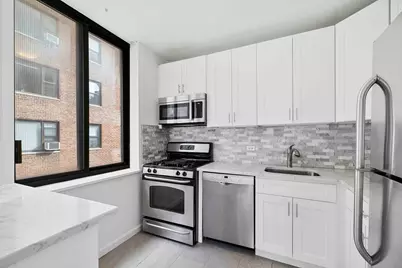 403 E 62nd Street #5B, New York, NY 10065 - Photo 8