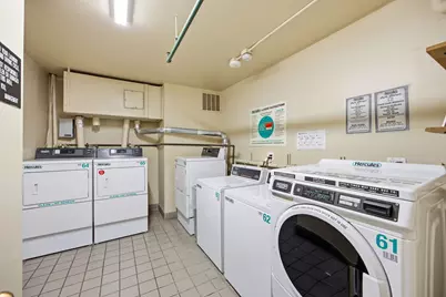 393 W 49th Street #2G, New York, NY 10019 - Photo 20