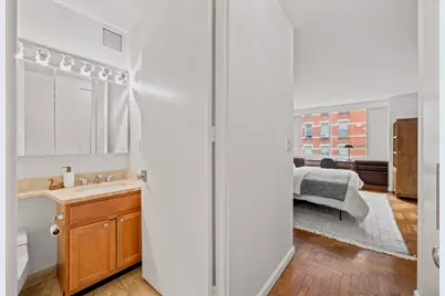 393 W 49th Street #2G, New York, NY 10019 - Photo 14