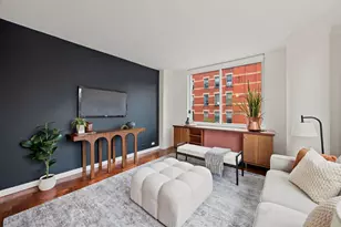 393 W 49th St, New York City, NY 10019 - Photo 2