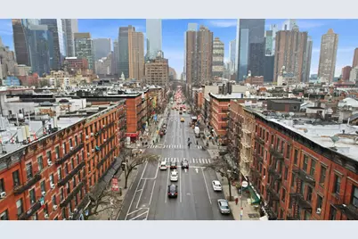 393 W 49th Street #2G, New York, NY 10019 - Photo 26