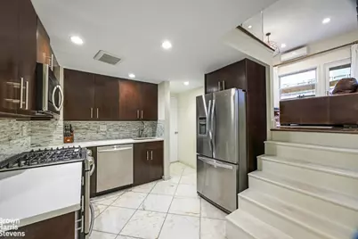 211 Thompson Street #4A, New York City, NY 10012 - Photo 8