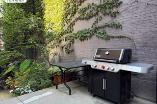 153 Clinton Ave, New York City, NY 11205 - Photo 14