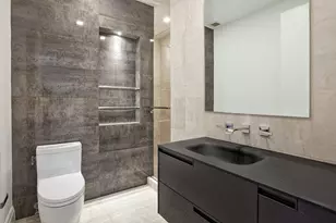 33 W 56th St, New York, NY 10019 - Photo 10