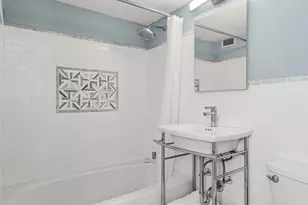 520 E 76th St, New York City, NY 10021 - Photo 6