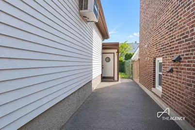 11 Austin Avenue, New York, NY 10305 - Photo 40