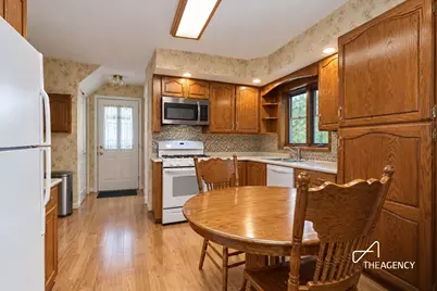11 Austin Avenue, New York, NY 10305 - Photo 10