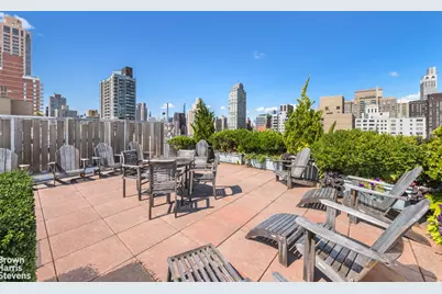 401 E 86th Street #10C, New York City, NY 10028 - Photo 16