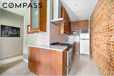 130 W 71st Street #10, New York City, NY 10023 - Photo 2