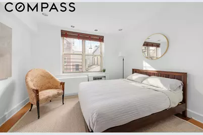 408 W 34th Street #4L, New York City, NY 10001 - Photo 2