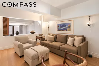421 Hudson Street #221, New York City, NY 10014 - Photo 12