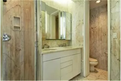 530 E 76th Street #31AB, New York, NY 10021 - Photo 8