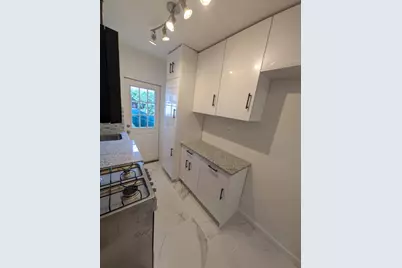 2710 E 23rd Street #2, New York City, NY 11235 - Photo 6