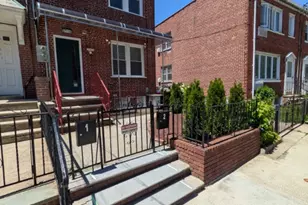 2710 E 23rd St, New York City, NY 11235 - Photo 30