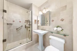 1641 3rd Ave, New York City, NY 10128 - Photo 8