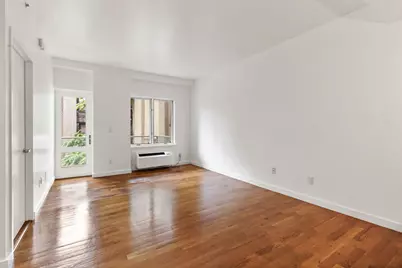 330 E 109th Street #5B, New York, NY 10029 - Photo 2