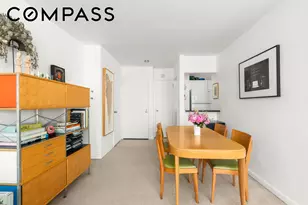 201 W 21st St, New York City, NY 10011 - Photo 6